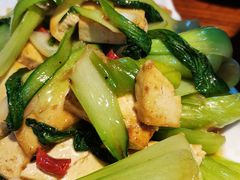 -东家小院金汤酸菜鱼(南阳路店)