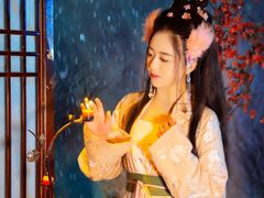 -九月鹰飞汉服摄影工作室