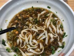 -湘人龙记老长沙米粉(华普国际大厦店)