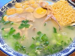 全家福鸭血粉丝-小潘记鸭血粉丝汤
