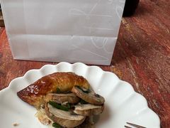 -VERIE BAKEHOUSE