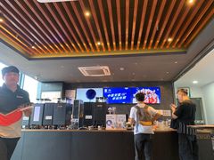 -瑞幸咖啡(凯德龙之梦莘庄店)
