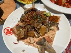 -肥肥虾庄·金牌油焖大虾(杨园滨江时代walk店)