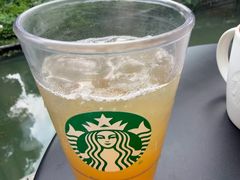 -星巴克(成都天府水街店)