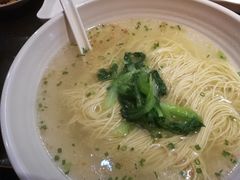 -东泰祥生煎馆(陕西南路店)