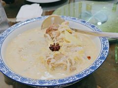 -悦府东北私房菜·饺子王·铁锅炖(长白山万达店)