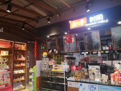 -新华书店(永安路店)