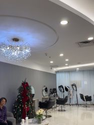 点击看大图 -八佰伴8008星级形象店