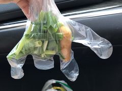 -宝燕海货工场(长江国际店)