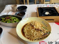 -靓靓蒸虾·头牌蒸虾(沙湖旗舰店)