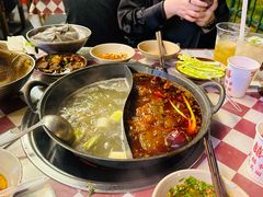 -赵美丽·重庆社区火锅·直营店(火车东站·中豪国际店)