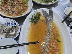 -丹水桥地锅鱼·翘嘴鲌·地方特色全鱼宴(丹江口大坝店)