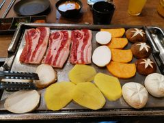 -香猪坊韩国烤肉专属门店(魏公村店)