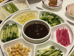 -万荣烤鸭店·北京菜(农光里店)