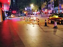 -江燕路万科里