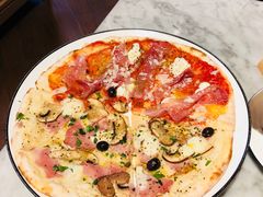 特级皇后披萨-玛尚诺意式餐厅(官舍店)