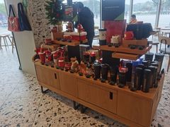 零售区-星巴克(南通海安万达广场店)