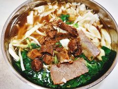 -花溪王记牛肉粉(四季花溪商场店)