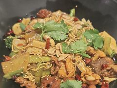 -醉人椒麻辣香锅(王府井喜悦店)