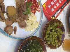 -钳小柒·小龙虾蓝龙王烧烤夜宵(长寿路店)