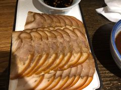 三少酱肘子-娄三少春饼·烤鸭(合生汇购物中心店)