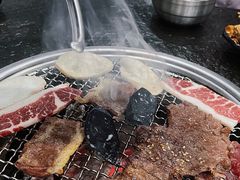 招牌四味坛子肉-芝士牛炭火烤肉