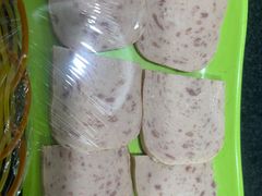 -何氏串串香火锅(翠亨店)