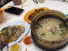-长城砂煲田鸡粥