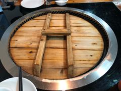 -三里屯土灶炖公鸡地锅鸡(江东店)