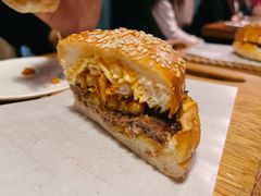 薯条汉堡-悠航SLOWBOAT(三里屯店)