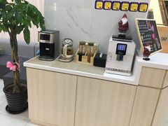 -维乐口腔·埃齐门诊(静安店)
