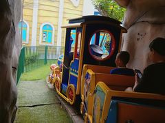 -史努比缤纷世界