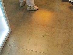 -荒岛实景沉浸密室(江汉路1店)