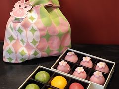 -泓历皇朝酒店(东亭店)
