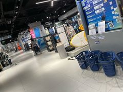 -迪卡侬(环球港店)