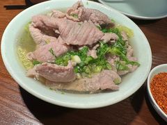 -全牛匠·乐山跷脚牛肉(西单华威约饭街店)