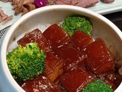 -东口码头·烧鸽子·鱼头泡饼·地方菜(金鹰悦城店)