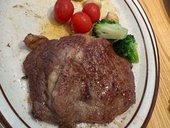 -菲滋意式餐厅(金华银泰城店)