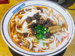 牛肉米粉-五一路米粉(三湾路形象店)