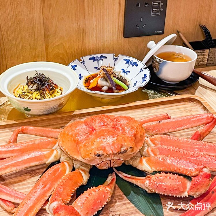 不敢信是深圳的物价...人均100+...