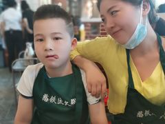 -憨铁匠老火锅(龙岗万科里店)