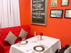 -塞纳河法国餐厅(意式风情街店)