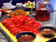 -肥肥虾庄·金牌油焖大虾(杨园滨江时代walk店)