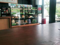 -星巴克(武汉金色港湾店)