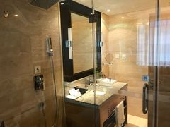 -海创大连科技交流中心(海事大学地铁站店)