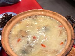 半只鸡砂锅粥-宏状元现熬粥·京味菜(五棵松店)
