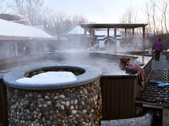 -陆地游轮吉林神农温泉