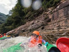 -雅鲁激流探险漂流