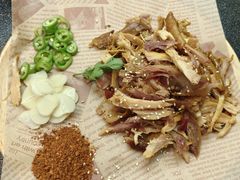 -有红鸡毛店·川菜(建设路店)