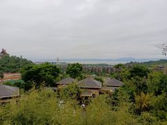-七彩云南古滇温泉山庄